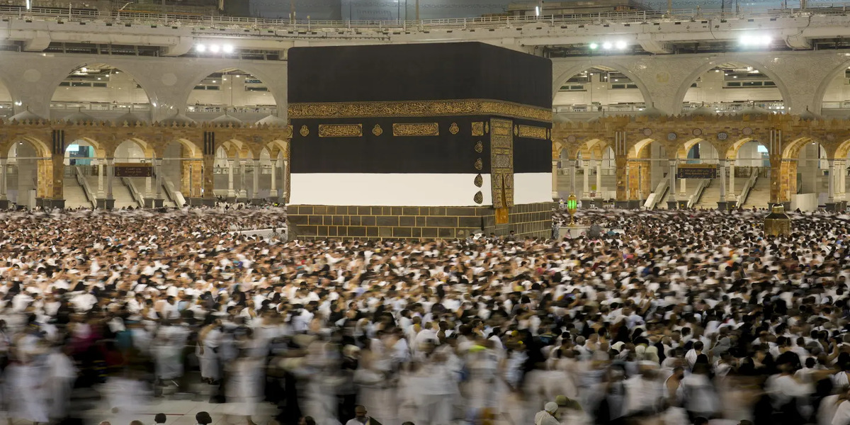 Saudi prohibits 'political slogans' during Hajj in apparent Gaza reference