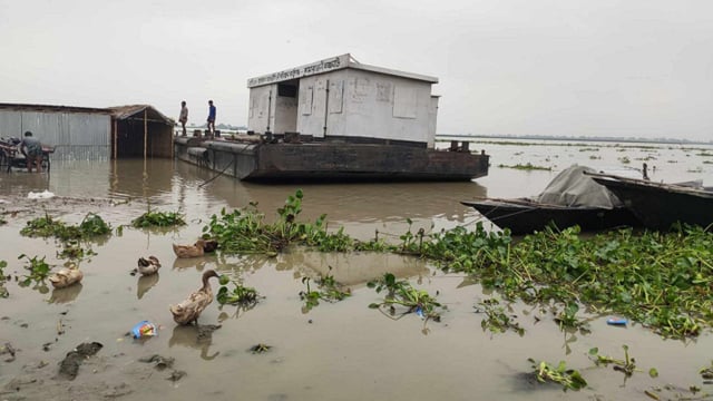 Teesta crosses danger level as major rivers swell in Gaibandha
