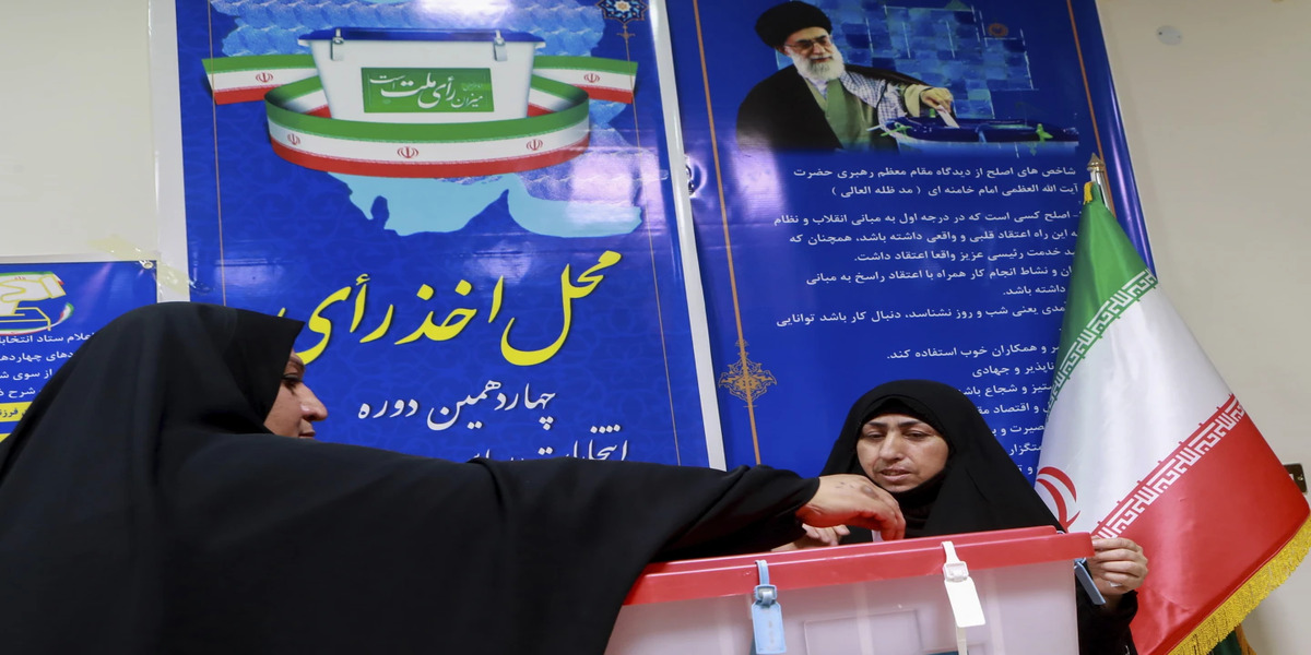 Iran votes in snap poll for new president