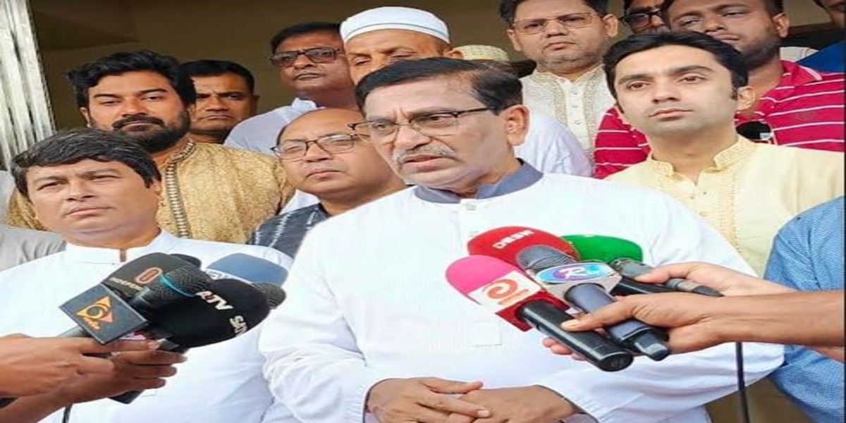 BNP leaders’ falsehood over Khaleda’s cases is not acceptable: Hanif