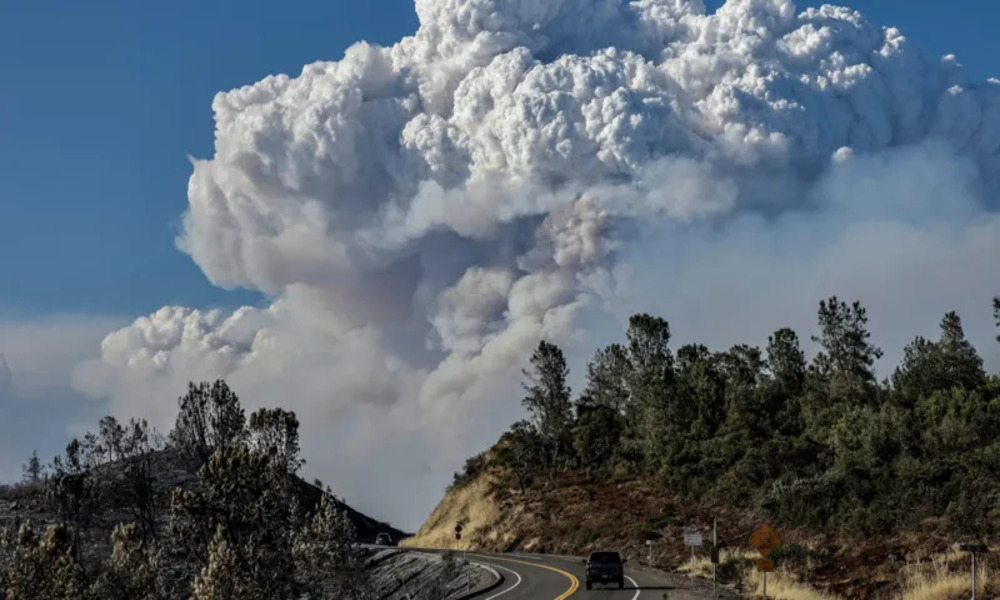 Huge California wildfire tears through 5,000 acres every hour