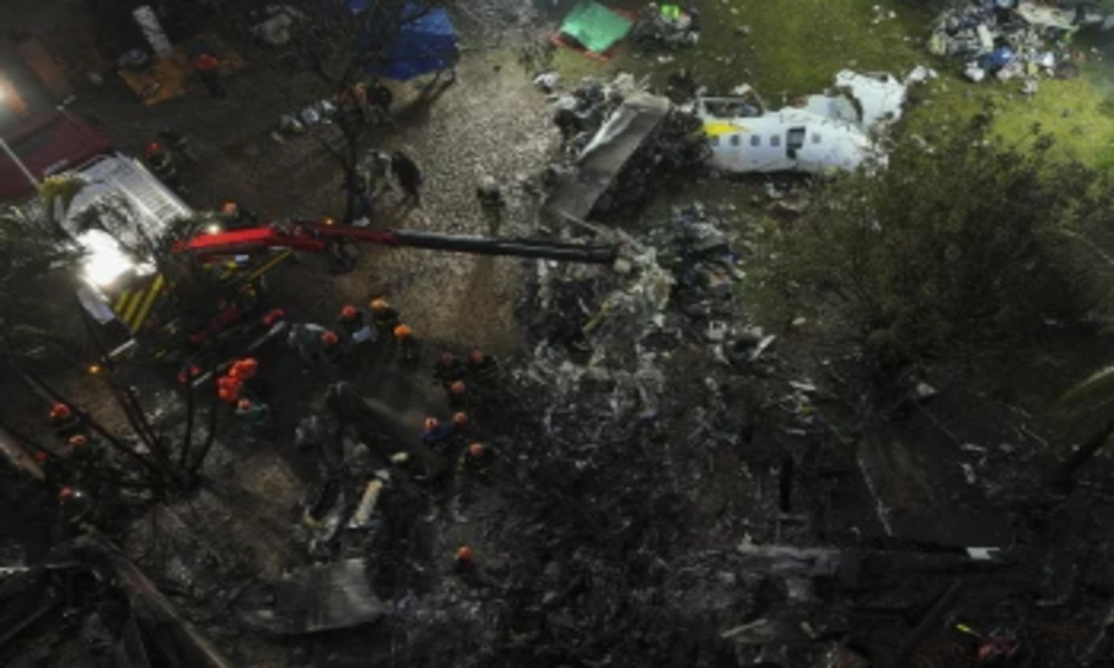 Rescuers retrieve remains of all 62 passengers in Brazil plane crash