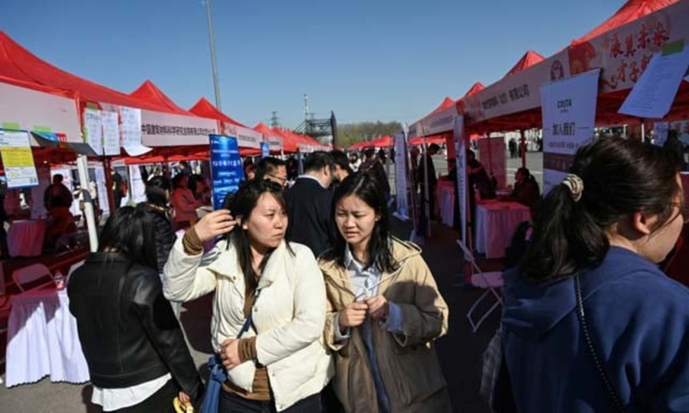 China youth unemployment jumps to 17.1% in July
