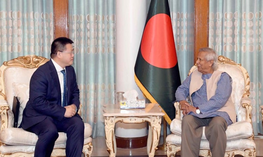 Yunus urges China to relocate solar panel plants to Bangladesh
