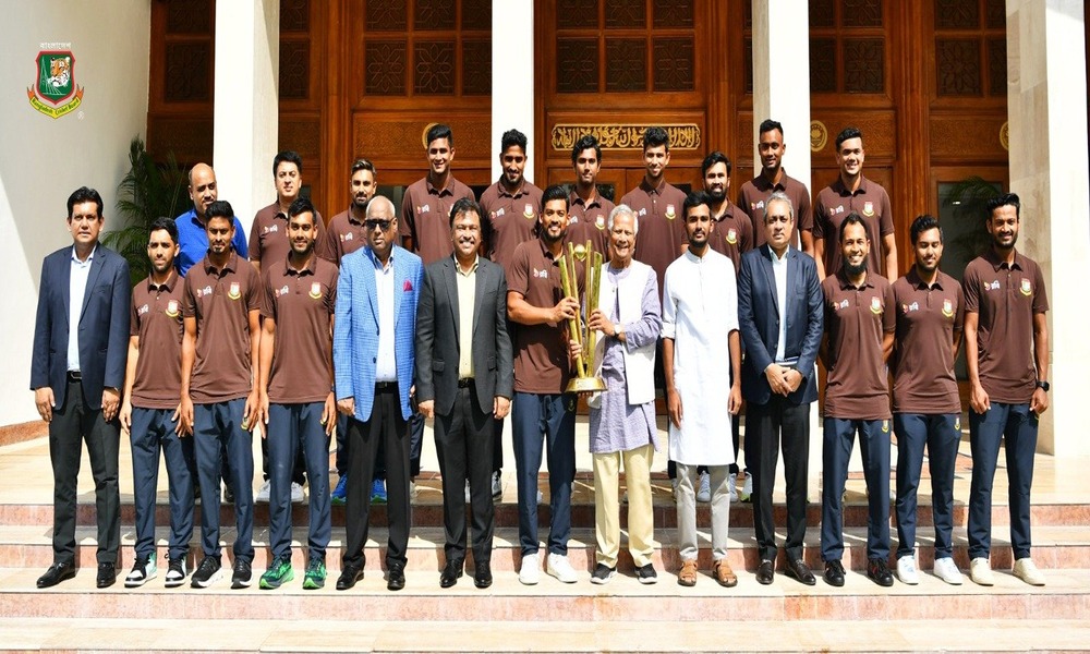 Chief Adviser accords reception to national cricket team
