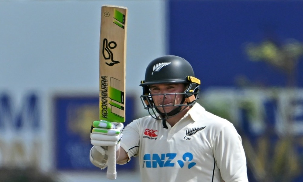 New Zealand 136-2 in reply to Sri Lanka after Latham half-ton